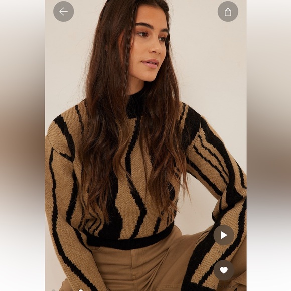 NA-KD Print Detail Sweater - Picture 2 of 10